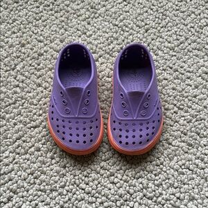 Girls Native Shoes | Size 7